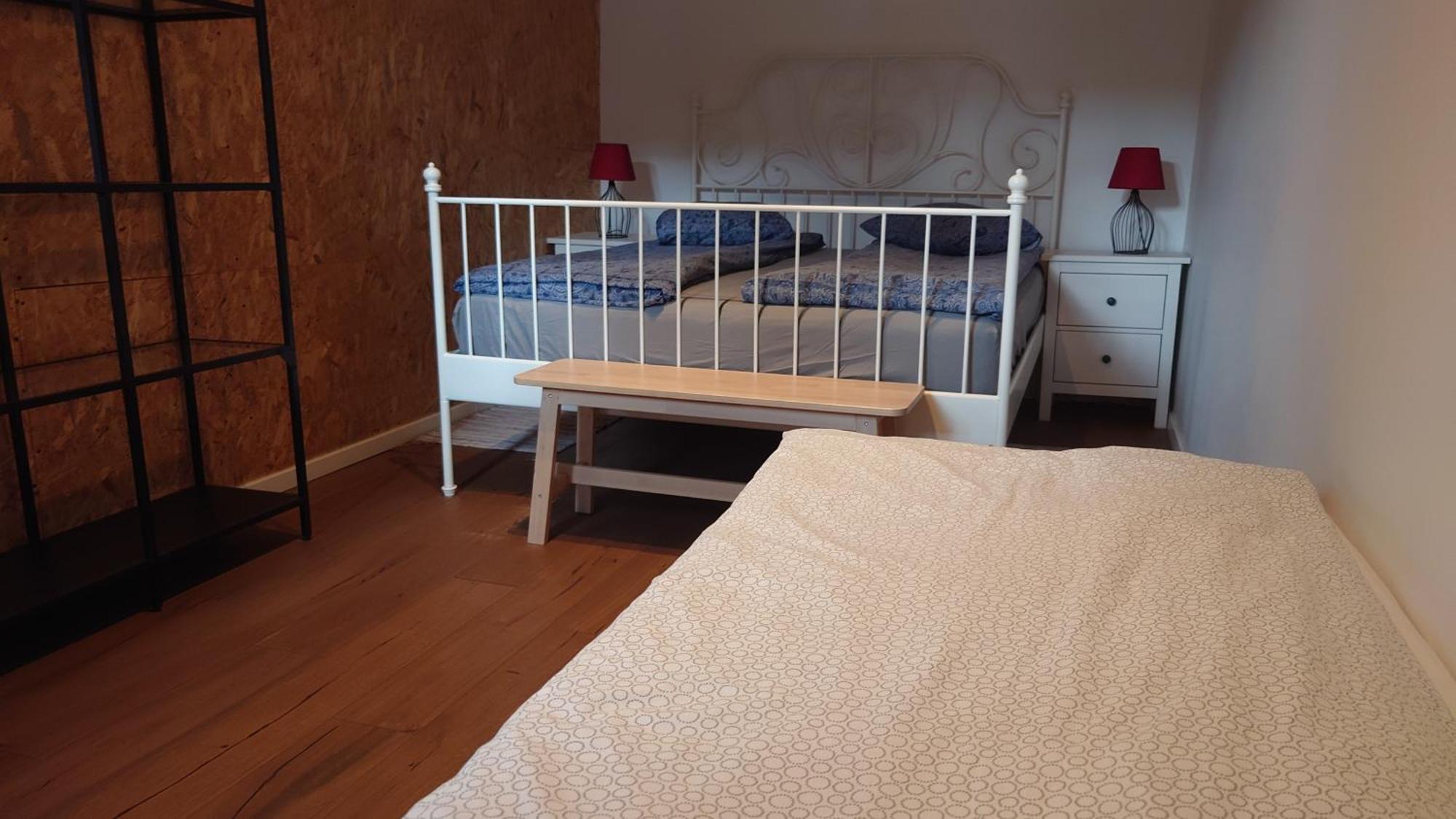 סוסנוביץ' Apartamenty Stonehenge חדר תמונה